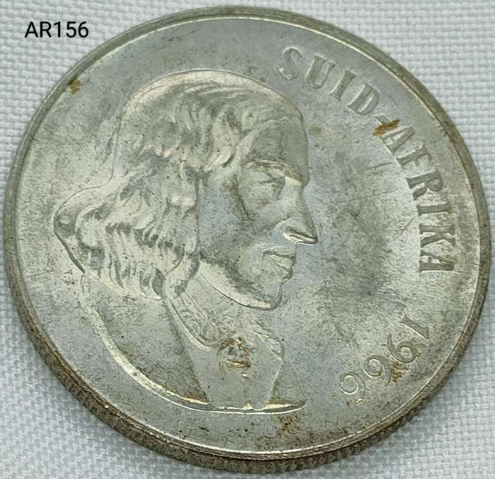1966 RSA - R1 - .800 silver - in capsule