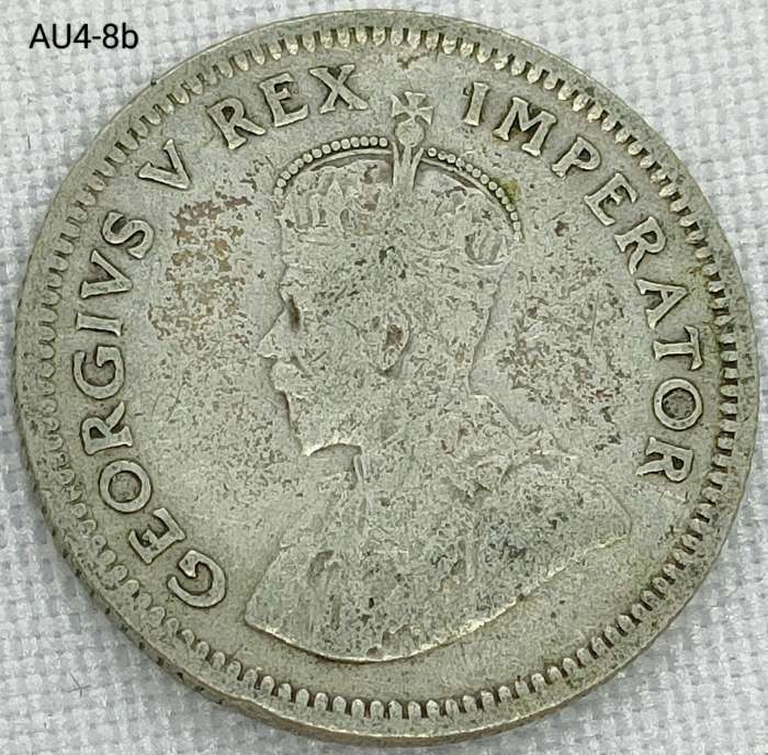 1933 Union of SA sixpence - .800 silver coin