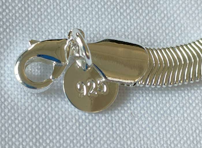 Sterling silver bracelet- 925 stamped - 19 cm - 8.07 g - stylish snake bone design
