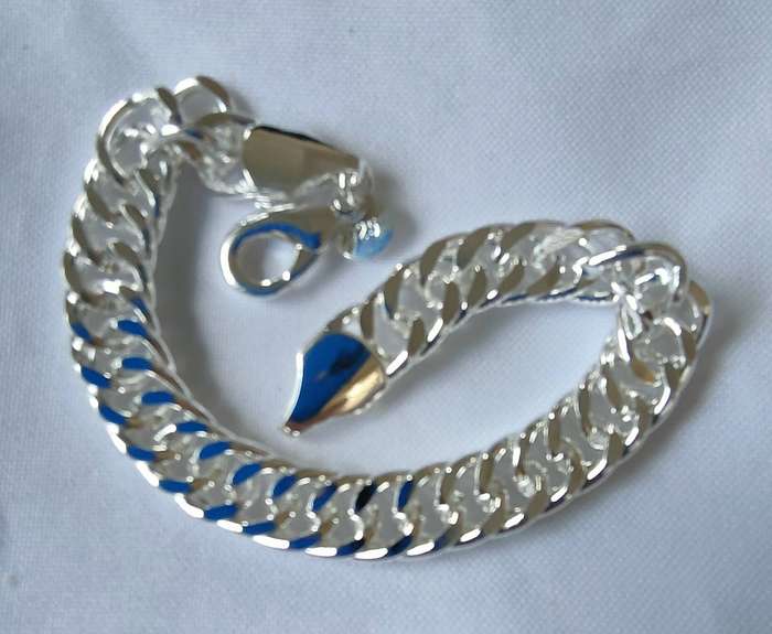 Sterling silver bracelet- 925 stamped - 19 cm - 30,98g - heavy Cuban link design