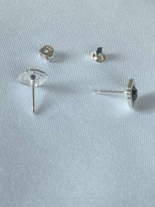 New Sterling Silver Austrian Crystal earrings: