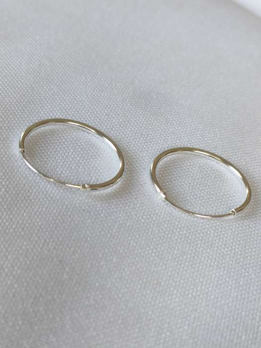 New Sterling Silver Plain earrings - medium hoops - 925 stamped