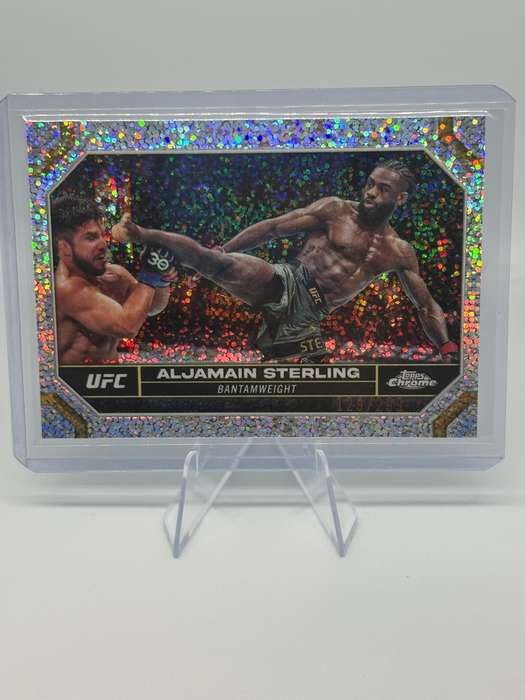 2024 Topps Chrome UFC - Aljamain Sterling Speckle Refractor 129/299 #12
