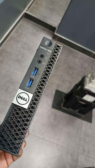 Dell optiplex 7040 Tinie PC/Core i5 6600T Cpu/8gb Memory/256gb M.2