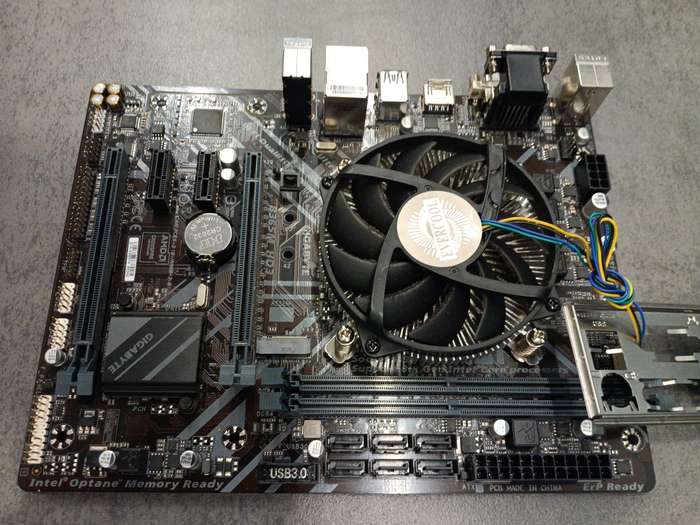Gigabyte B365M-HD3 Core i5 9th Gene Combo/16Gb Memory+256gb Nvme+Cooler+