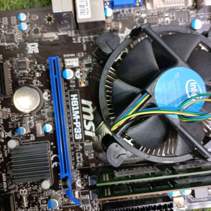 Core i7 Motherboard & Processor/ i7 4790/16gb Memory/1GB Graphic Card
