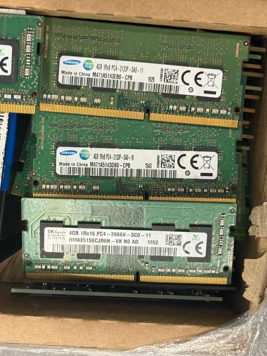 4GB DDR4 LAPTOP MEMORIES