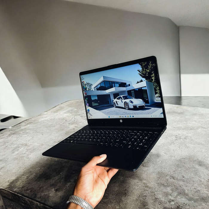 Laptop