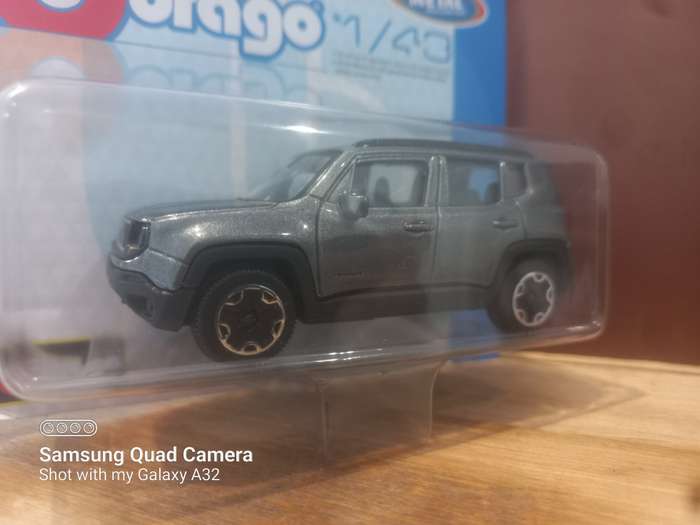 JEEP    RENEGADE DIE CAST  2017