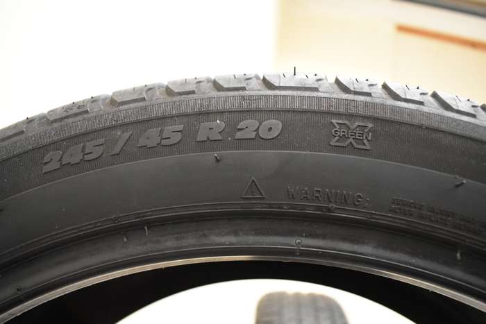 245/45/20 Michelin Tyres x 2 - 80% Tread