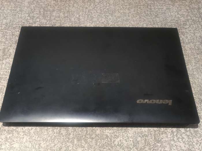 Lenovo B50 Intel Core i3 Laptop for Spares OR Rebuild for Repairs