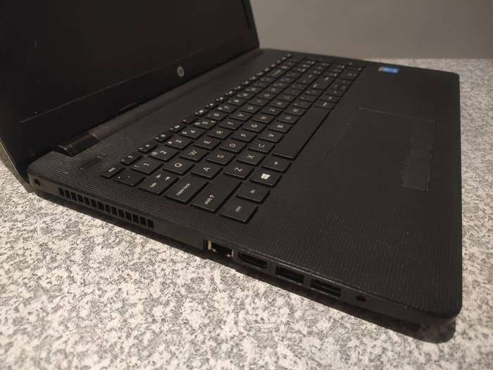 HP Laptop 15.6" Display Intel Core i3 Processor 8GB Ram 1TB HDD Windows 10