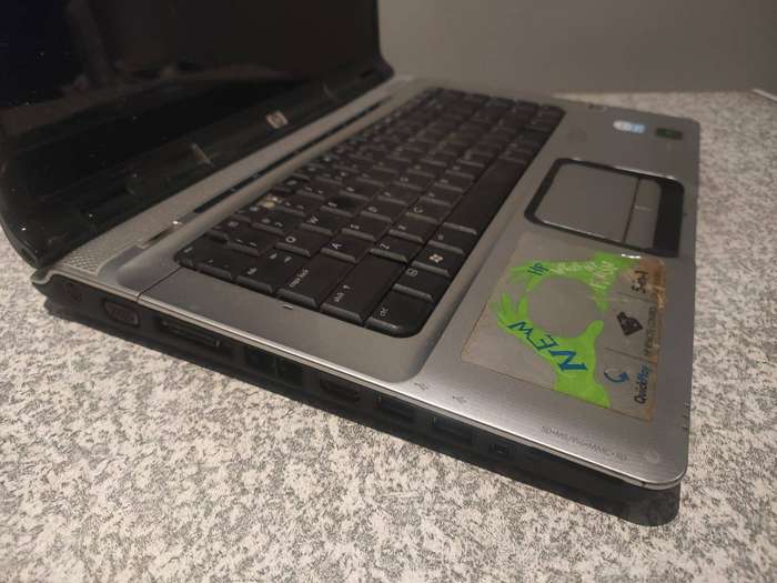 HP Pavilion DV6700 15.6" Display Intel Pentium Processor NVidia Graphics for Spares/Repairs