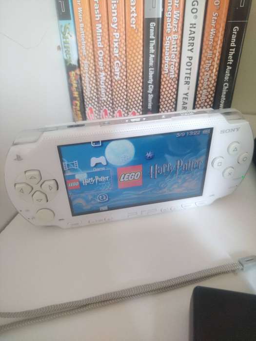 PSP Console (1004 Model - White Edition) + 10 Games