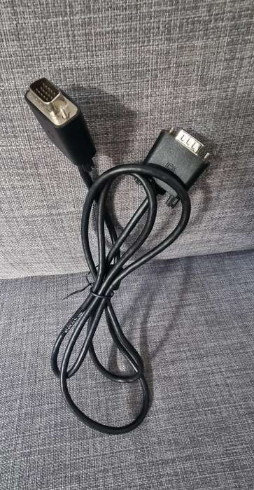 VGA to VGA Cable (Blue, 1.5 meter)