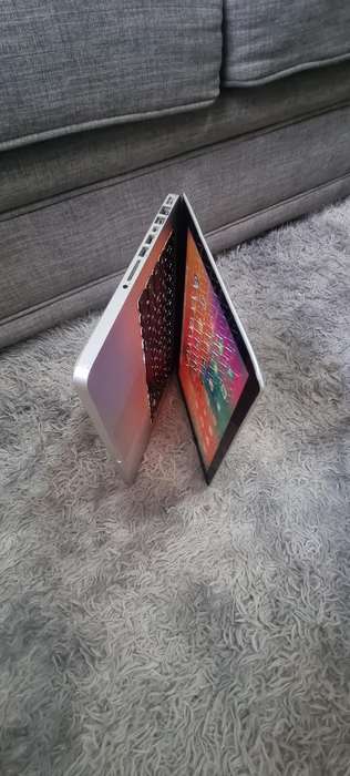 Mid-2012 MacBook Pro 13"| Core i5| 12GB Ram, 128GB SSD