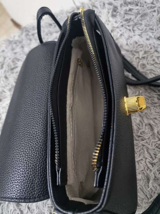 Elegance in Every Detail The Perfect Mini Crossbody Ladies Bag" Brand new