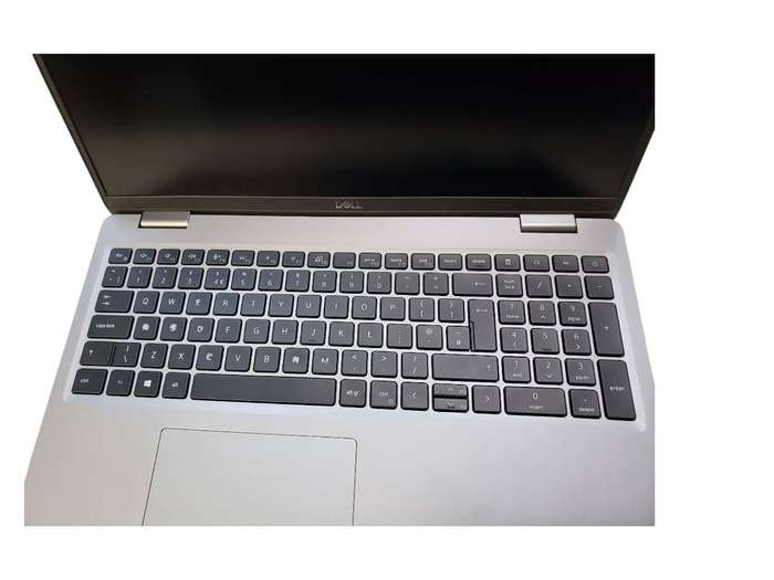 Dell Precision 3560 I7 1185G7, 16GB RAM, 512GB SSD ,NVIDIA T500 2GB 15.6"FHD   Workstation PREOWNED