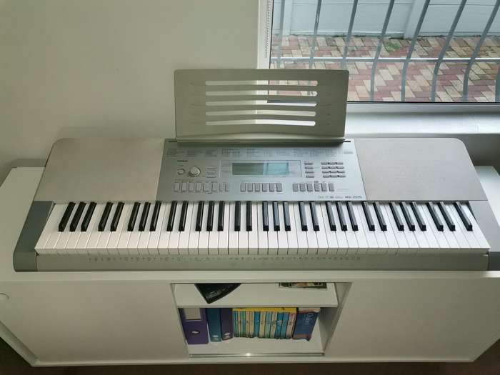 Casio 76-key Keyboard