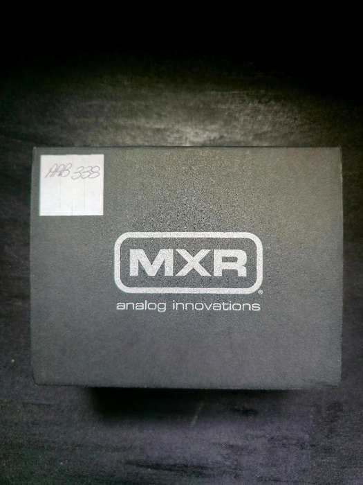 MXR M104 Distortion + Pedal