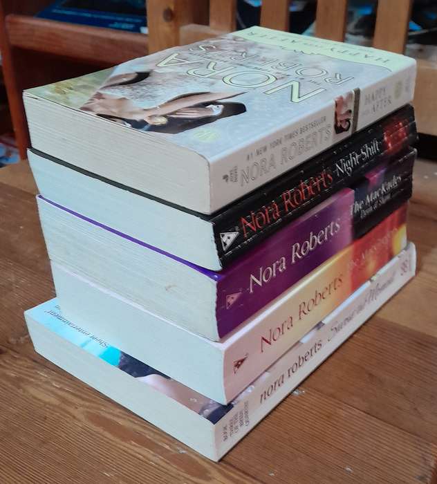 Nora Roberts - set of 5 books