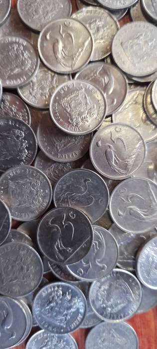 100 South African 2nd Decimal 5cent Coins.