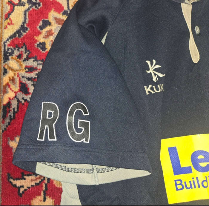 Leeds rugby jersey