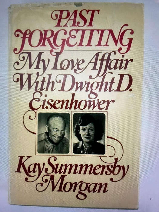PAST FORGETTING BY KAY SUMMERSBY MORGAN