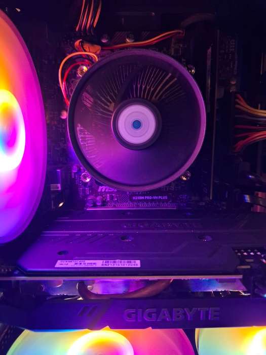 Awesome NVIDIA GTX 1660ti | 9th Gen Intel Custom Gaming PC