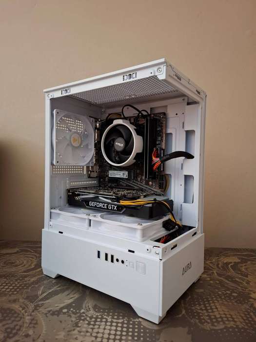 White NVIDIA GTX 1660ti+RYZEN 5 Amazing Gaming PC