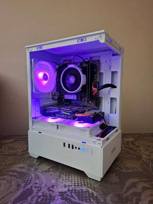 White NVIDIA GTX 1660ti+RYZEN 5 Amazing Gaming PC