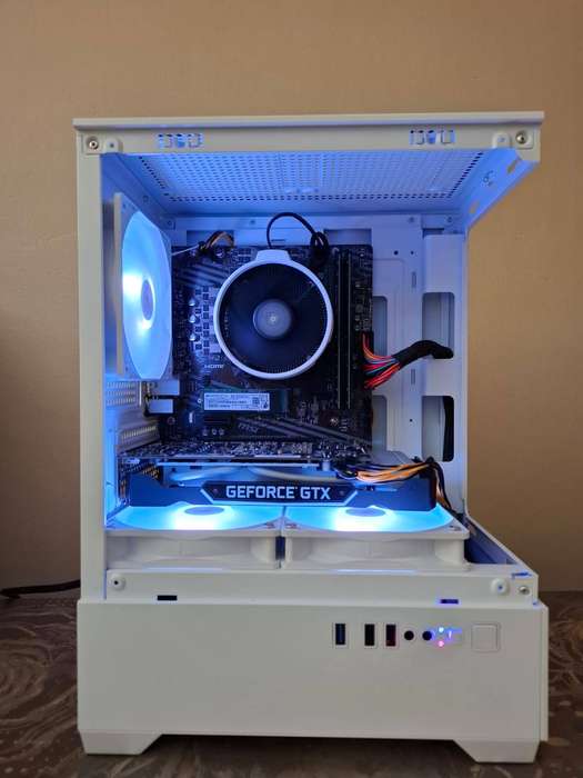 White NVIDIA GTX 1660ti+RYZEN 5 Amazing Gaming PC