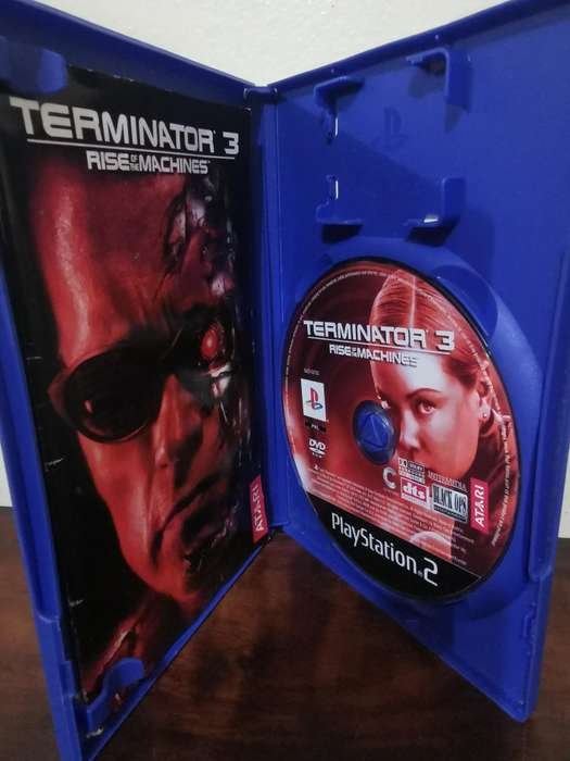Terminator 3 - Rise of the Machines on PlayStation 2 with Booklet