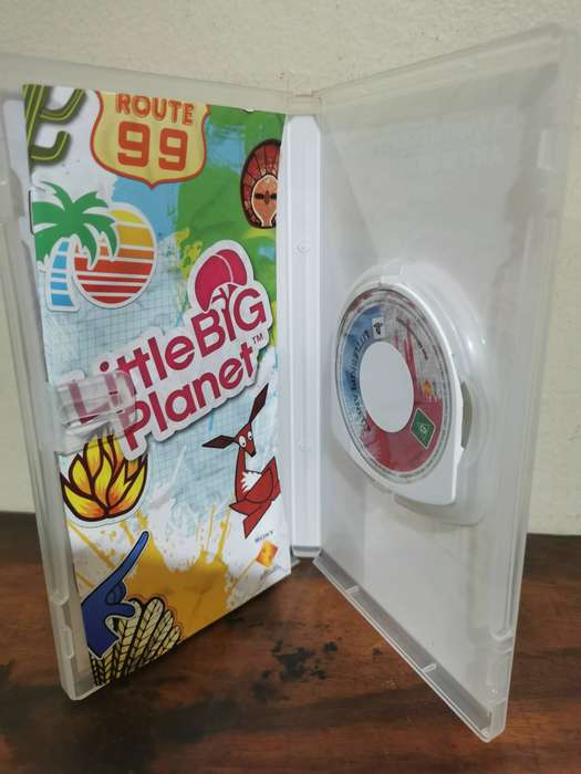 Little Big Planet on PSP with Booklet