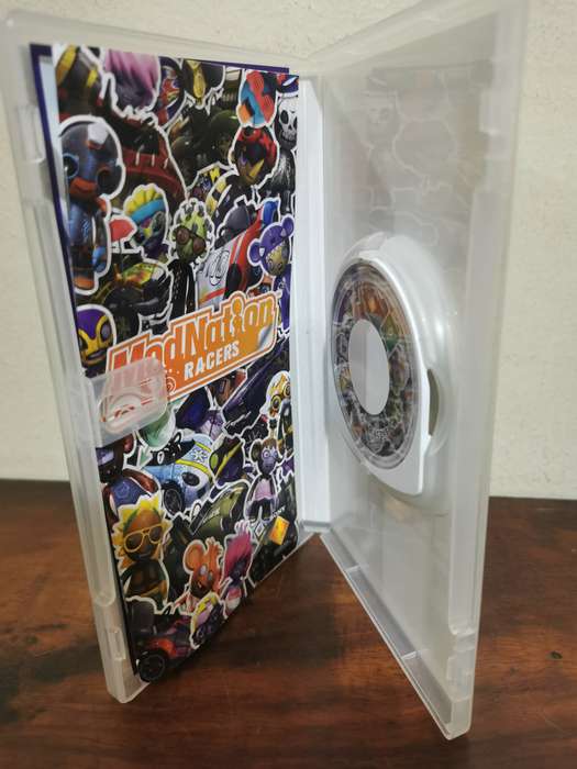 Modnation Racers on PSP with Booklet