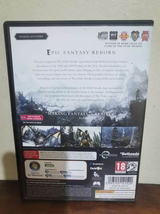 Skyrim, The Elder Scrolls V PC Game with Booklet and Map