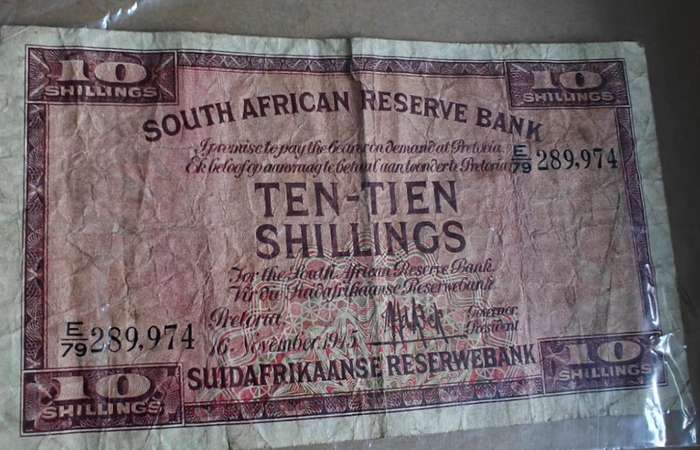 M.H. de Kock 1945 Ten Shilling banknote