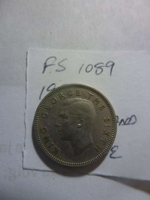 1952 New Zealand 6 pence