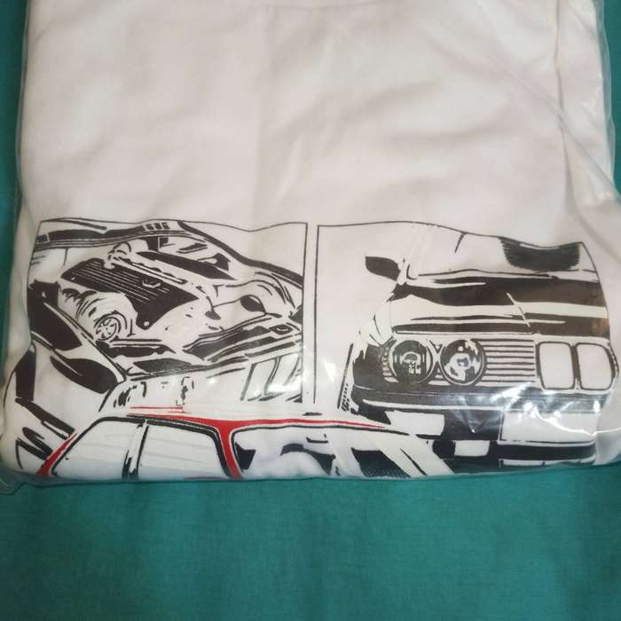Brand New - BMW E30 T-Shirt