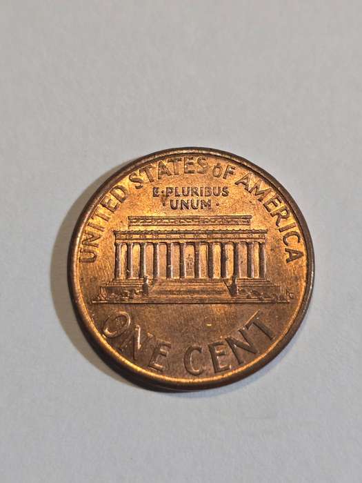 USA Lincoln Memorial coin