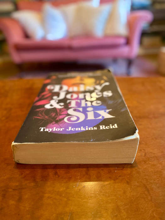 Daisy Jones & The Six by Taylor Jenkins Reid