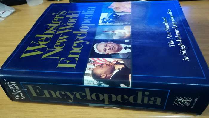 Webster's new world encyclopedia (1220 pages)
