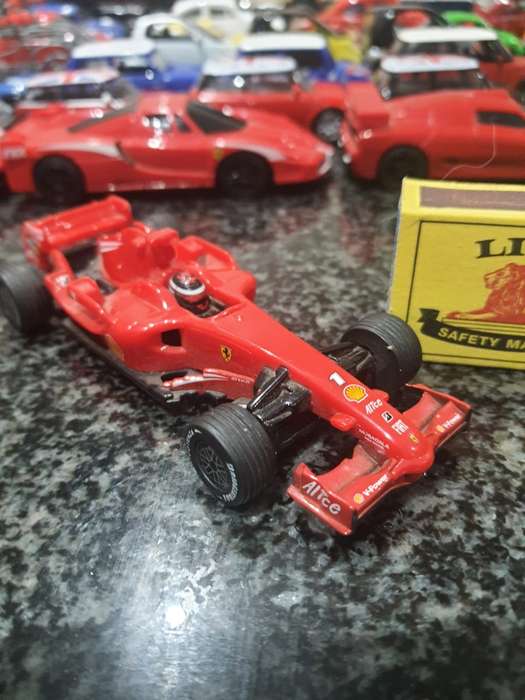 FERRARI F2008 (J608)