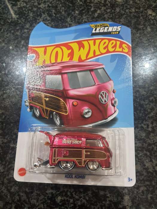 HOT WHEELS KOOL KOMBI LEGENDS TOUR