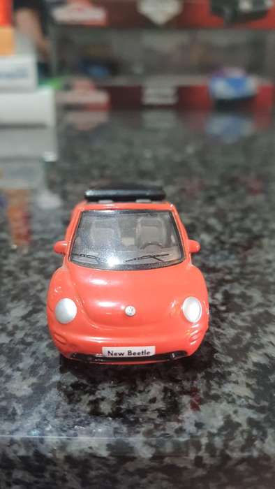 REALTOY NEW VOLKSWAGEN BEETLE