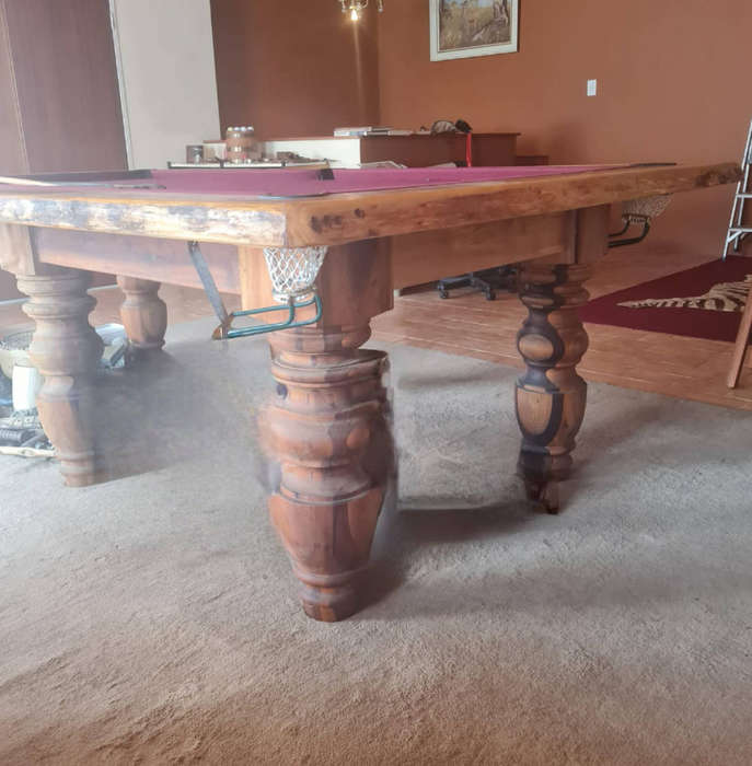 Solid Blackwood Pool/Snooker Table + Cues/Balls  Excellent Condition
