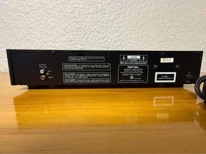 Rotel RCD-930AX Stereo Compact Disc Player