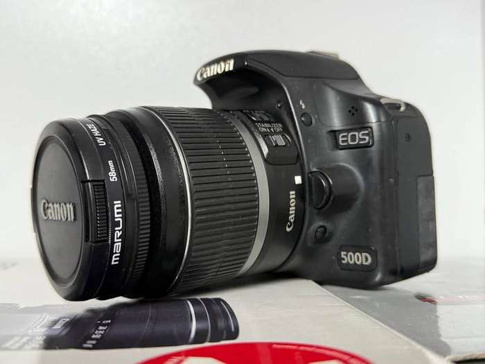 Canon EOS 500D DSLR Camera Kit ( 15.1 Megapixel / Full HD video )
