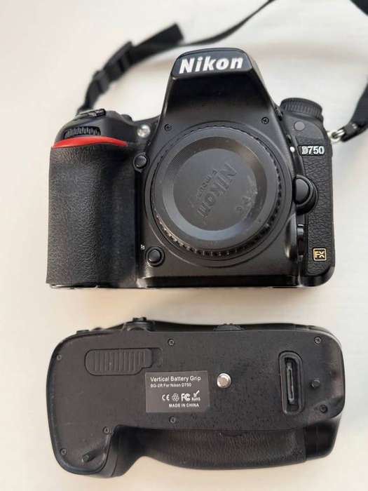 Nikon D750 DSLR Fullframe Camera Body ( 24 Megapixel / 6.5 fps )