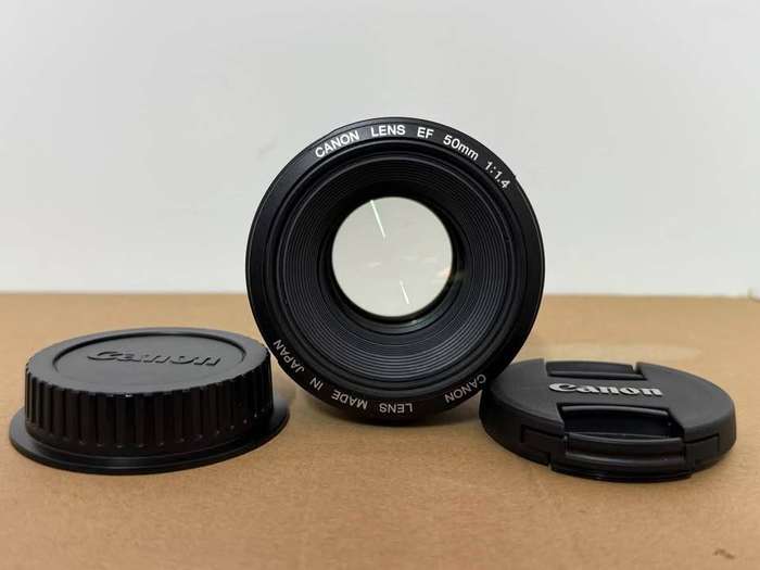 Canon EF 50mm 1:1.4 Ultrasonic Lens
